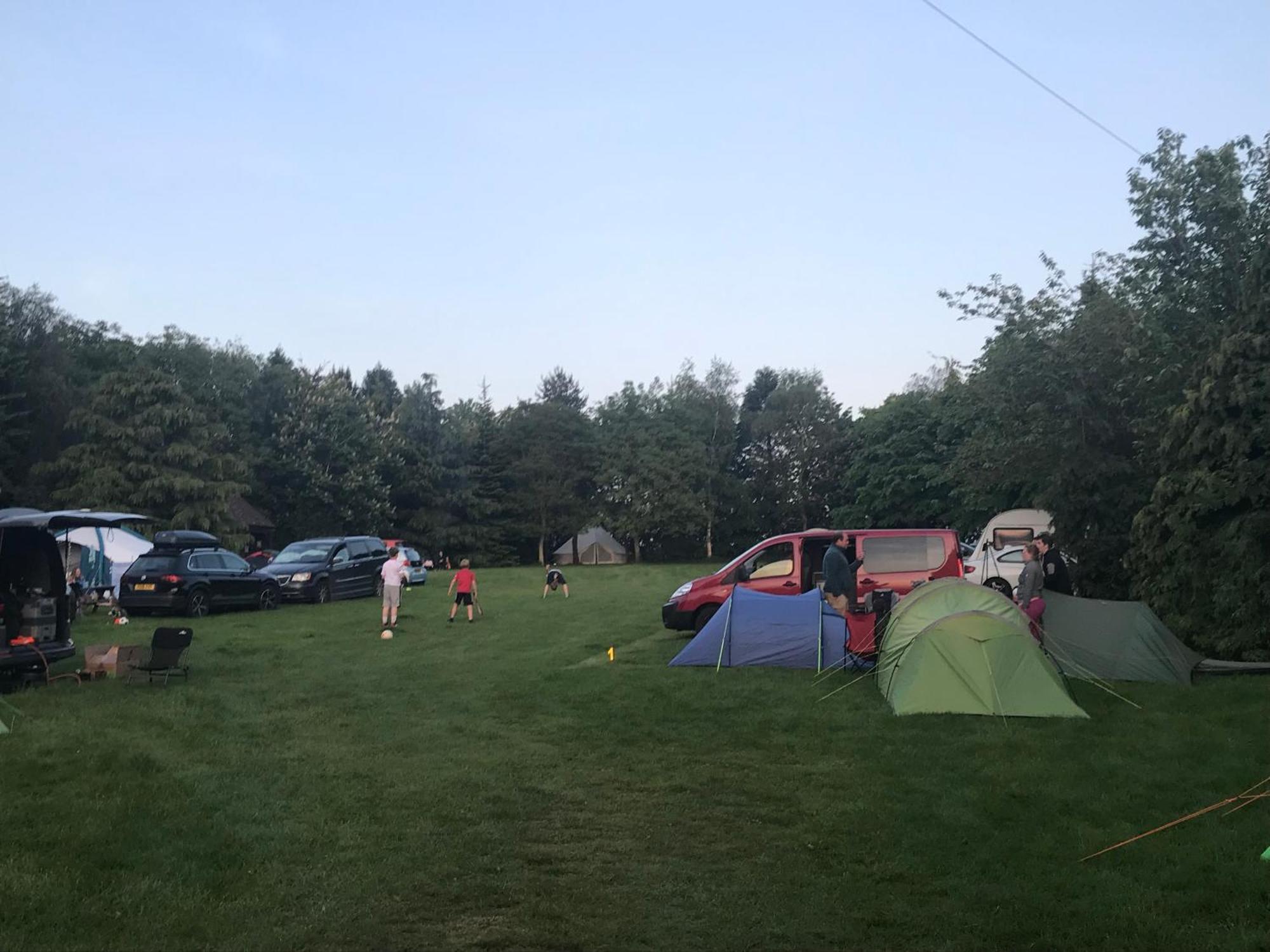 Spacious Bell Tent At Herigerbi Park Lincolnshire Villa Grantham Eksteriør billede